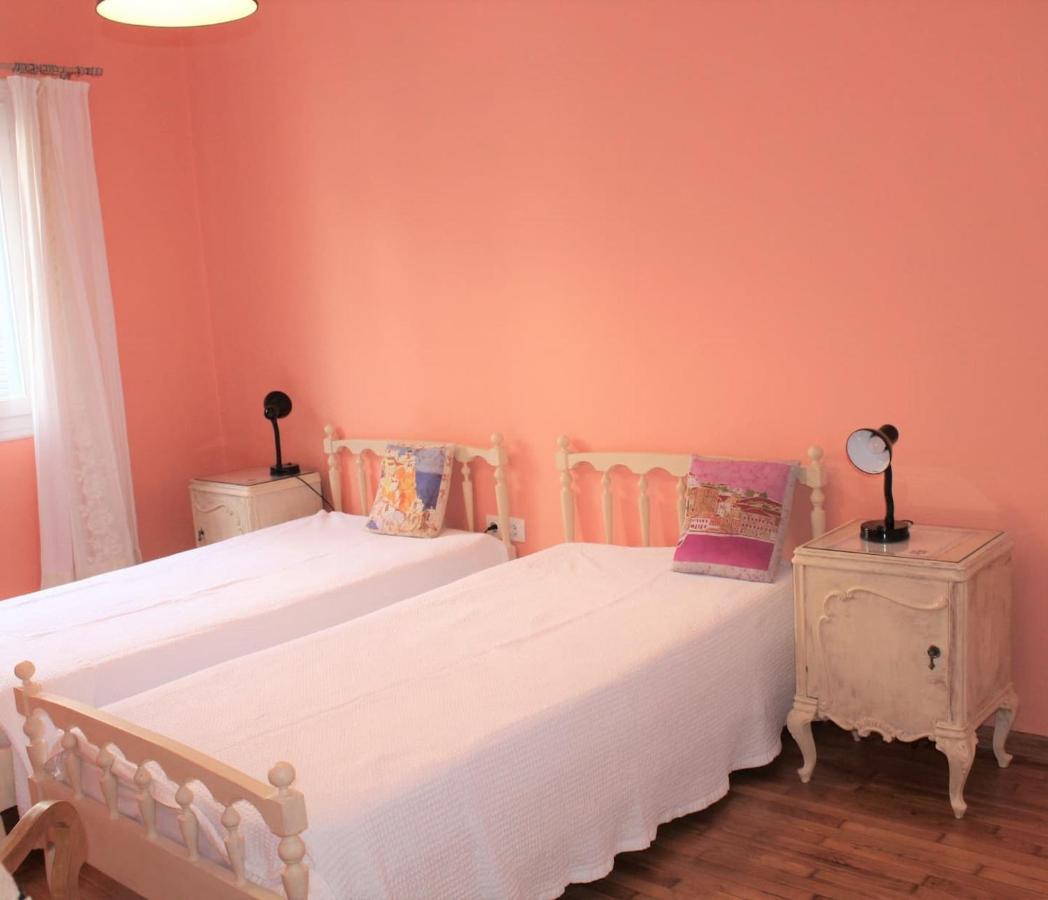 Vintage, Spacious Apartment In The Heart Of Athens! Eksteriør billede