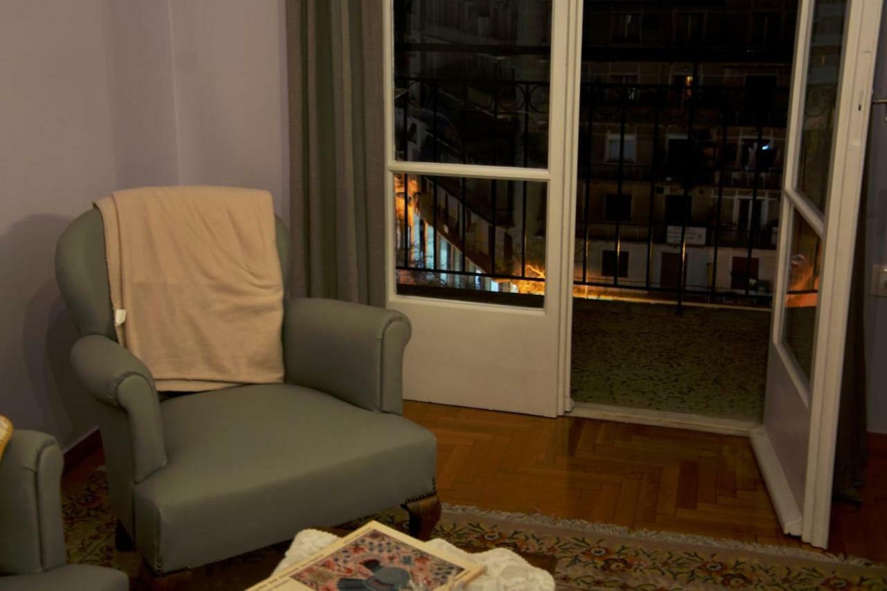 Vintage, Spacious Apartment In The Heart Of Athens! Eksteriør billede